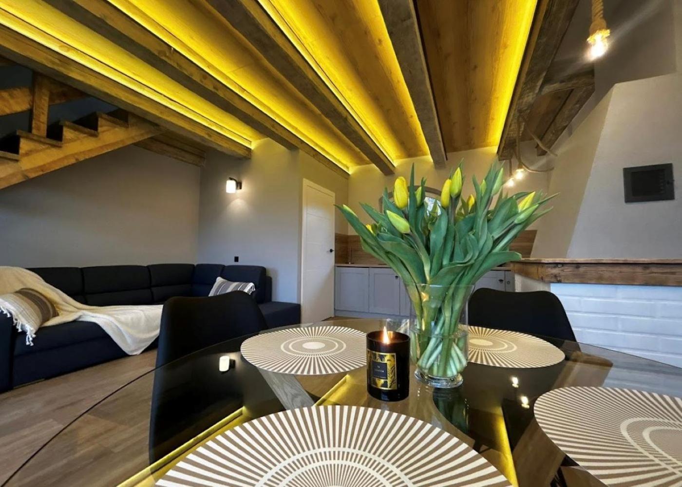 Marina Gorklo - Zurawi Kat Hotel Екстериор снимка